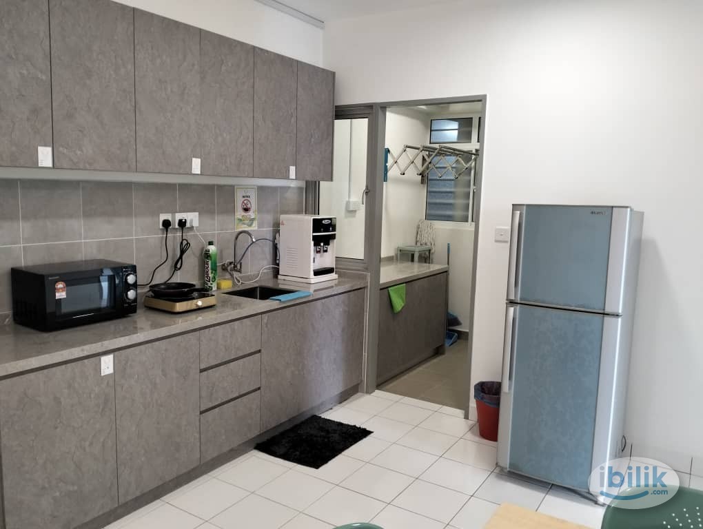 🎀Master Room – Ideal for Long-Term Stay at Lily Apartment, Kuchai Lama, Kuala Lumpur - Image 2