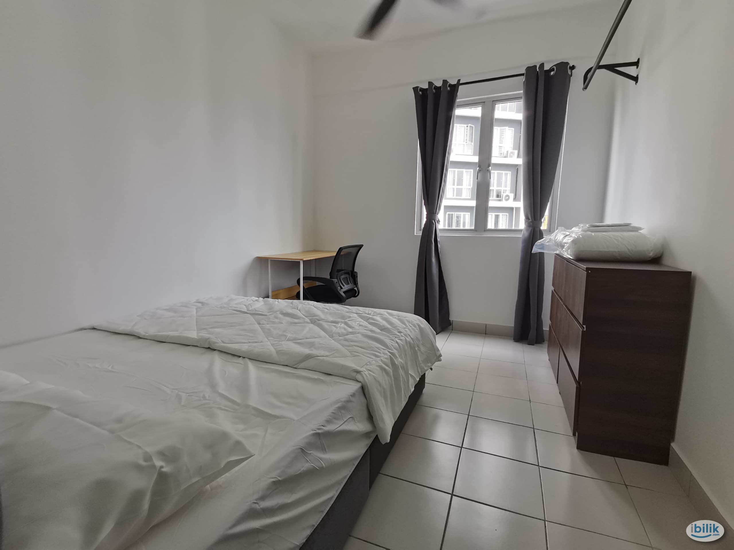 Middle Room at Bandar Puchong Jaya, Puchong - Image 3