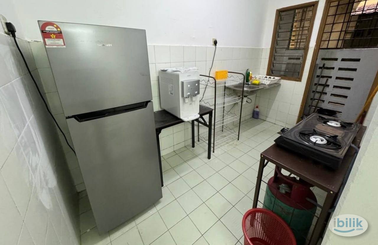 Master Room at Seksyen 7, Shah Alam - Image 3
