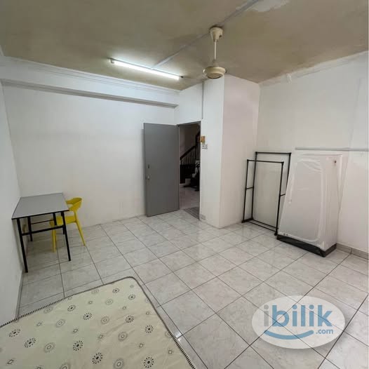 💨REASONABLE BUDGET MIDDLE ROOM FOR RENT AT BANDAR UTAMA🔥ATTACHED WINDOW 🪟 💨 - Image 2