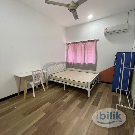 😼SS2 GOOD LOCATION MIDDLE ROOM FOR RENT🤗 🔥MOVE IN IMMEDIATELY🌈TRUSTED AGENT🌈NEARBY SO MANY FOOD SHOP🍚🍜🍝🍟🥗🍗🍖🥓 - Image 1