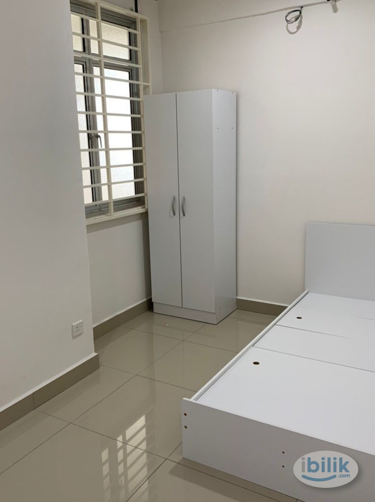 Single Room at Suasana Lumayan, Bandar Sri Permaisuri - Image 1