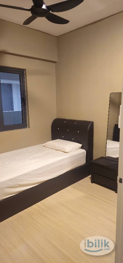 Middle Room at Sentul, Kuala Lumpur - Image 3