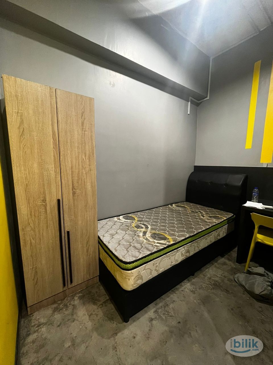 ROOM WITH PRIVATE TOILET 🚽🙌 | WALK TO MENARA 811 🌇🏛️ - Image 1