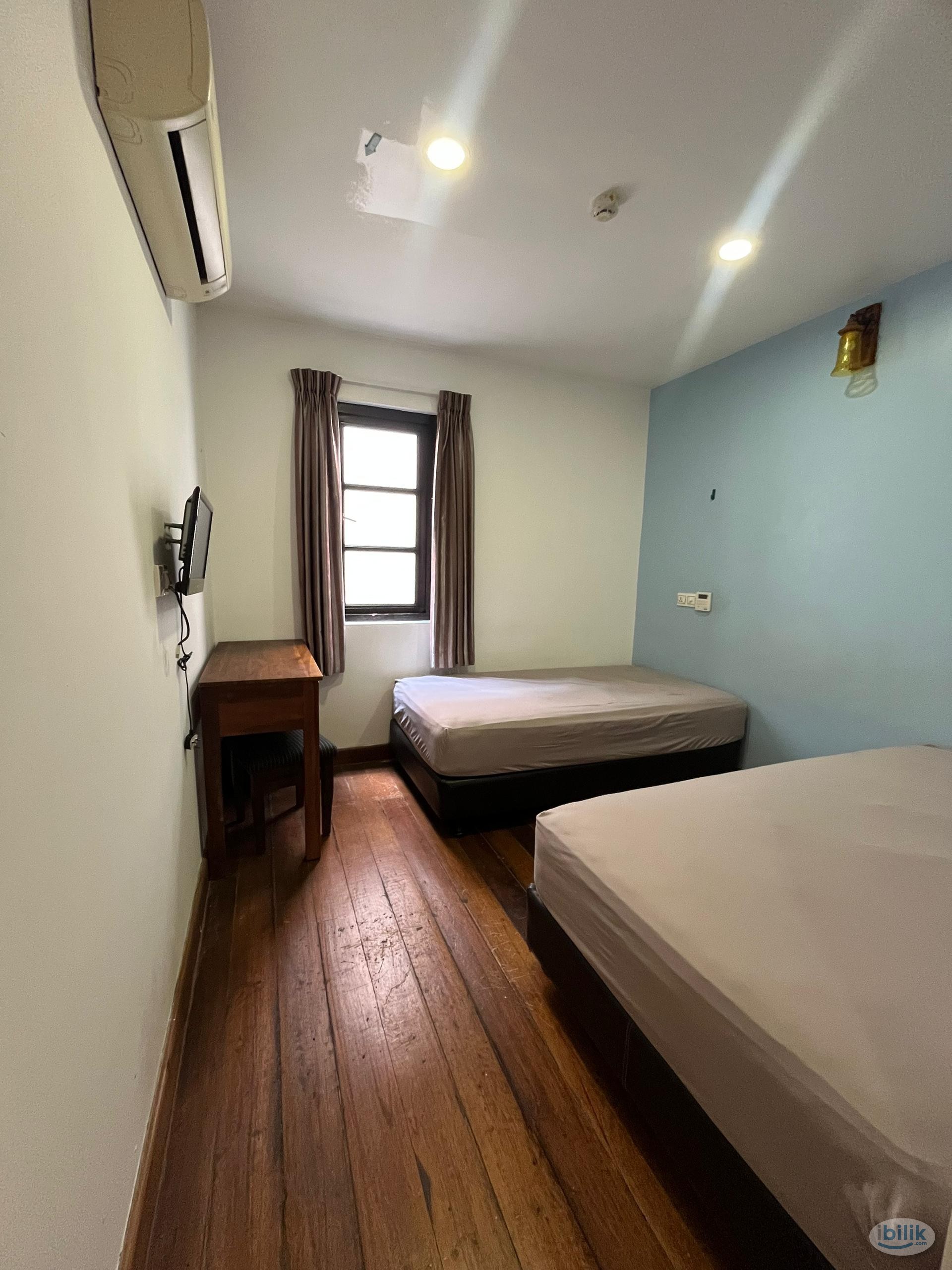 CHEAP ROOM AT BUKIT BINTANG 🫰 | 5 MINS WALK TIMES SQUARE 🙌🛍️ - Image 1