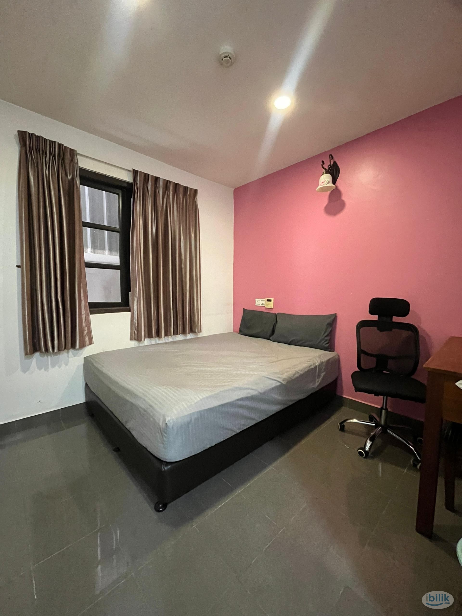 The cheapest room at Bukit bintang 🔥 | LIMITED TIME ONLY ❗ 5 MINS TO LRT HANG TUAH 🚆 - Image 1