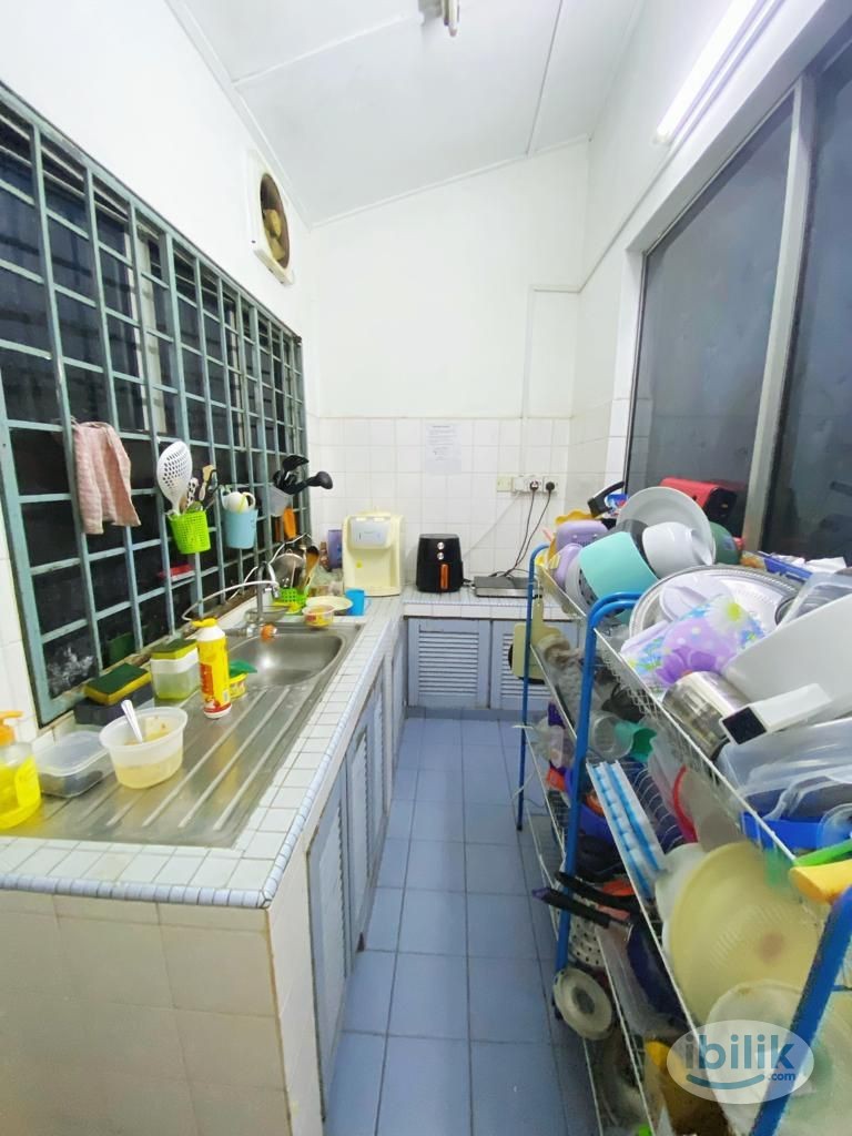 🙋‍♀️FEMALE🙋‍♀️SS2 PETALING JAYA FEMALE MIDDLE ROOM FOR RENT😍😍💥LOW DEPOSIT💥 - Image 4
