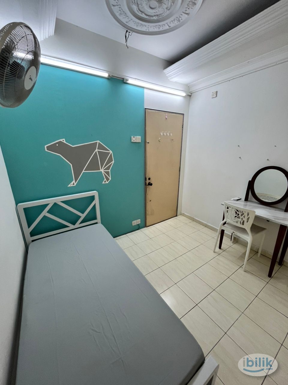 🙋‍♀️FEMALE🙋‍♀️SS2 PETALING JAYA FEMALE MIDDLE ROOM FOR RENT😍😍💥LOW DEPOSIT💥 - Image 1