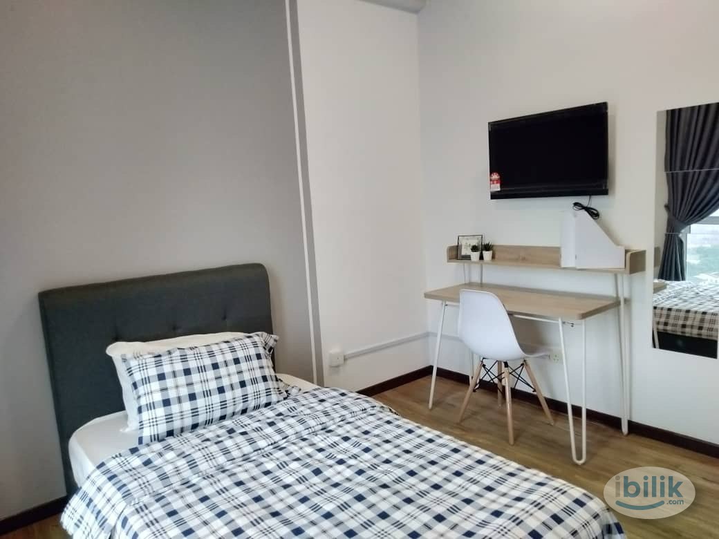 all female‼️single room at 7 tree seven residence - Image 2