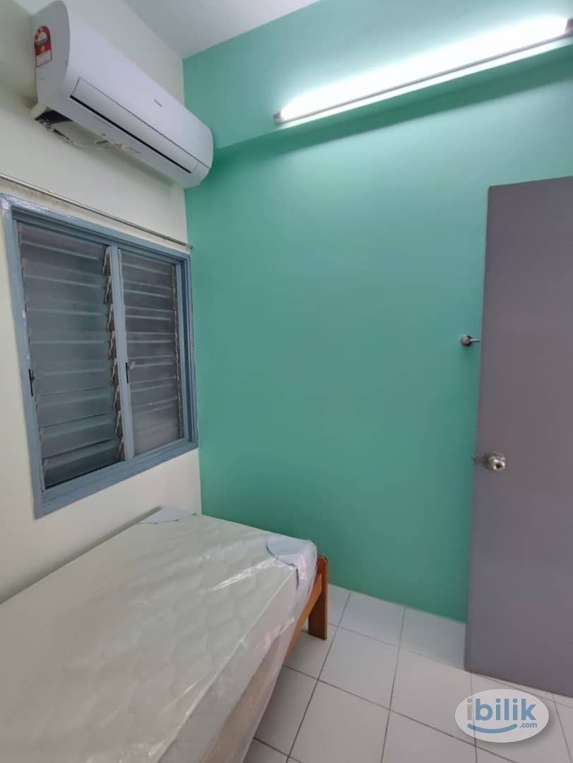 Lady Room At Bukit Jalil - Image 4