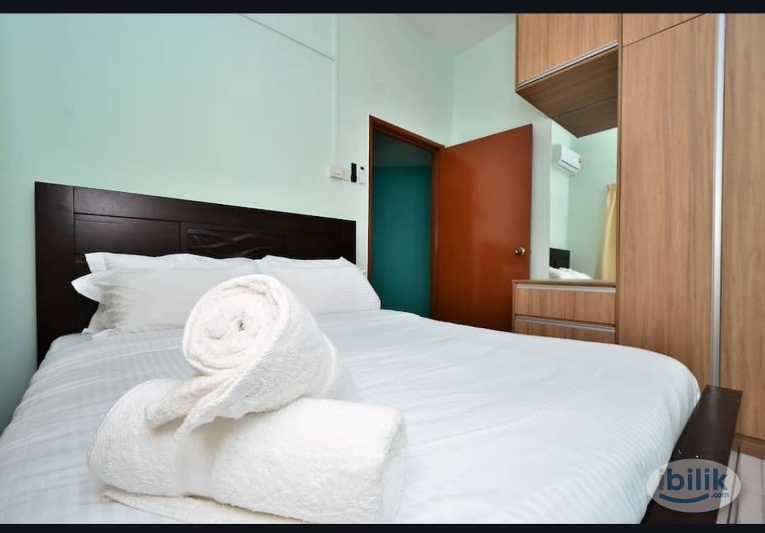 Medium room opposite Pavilion Bukit Jalil - Image 4