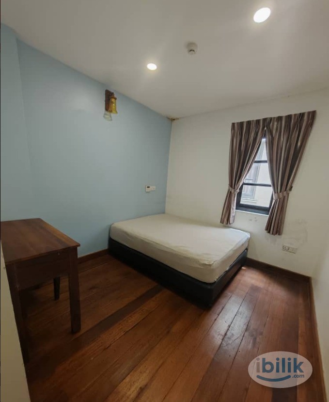 Middle Room at Bukit Bintang, KL City Centre - Image 2