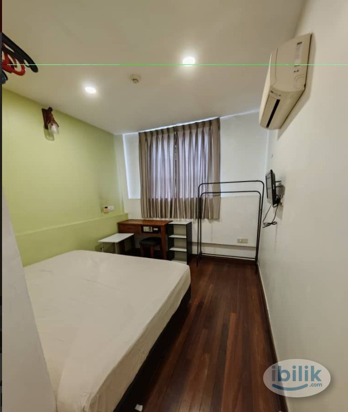Middle Room at Bukit Bintang, KL City Centre - Image 3
