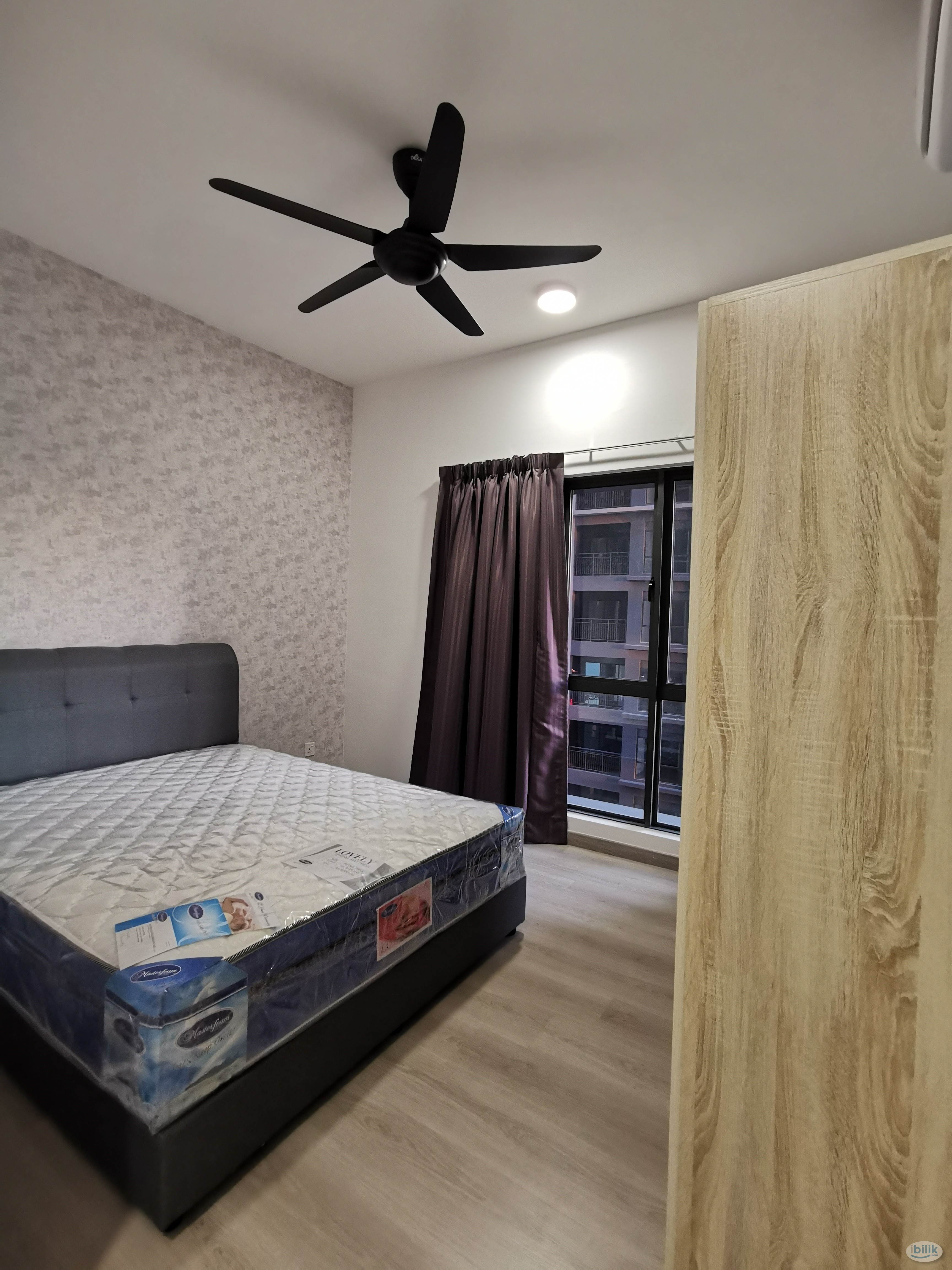 Master Room (Female Only) Fully Furnished The Holmes 2, Near HUKM Bandar Tun Razak, Bandar Sri Permaisuri, Cheras - Image 5