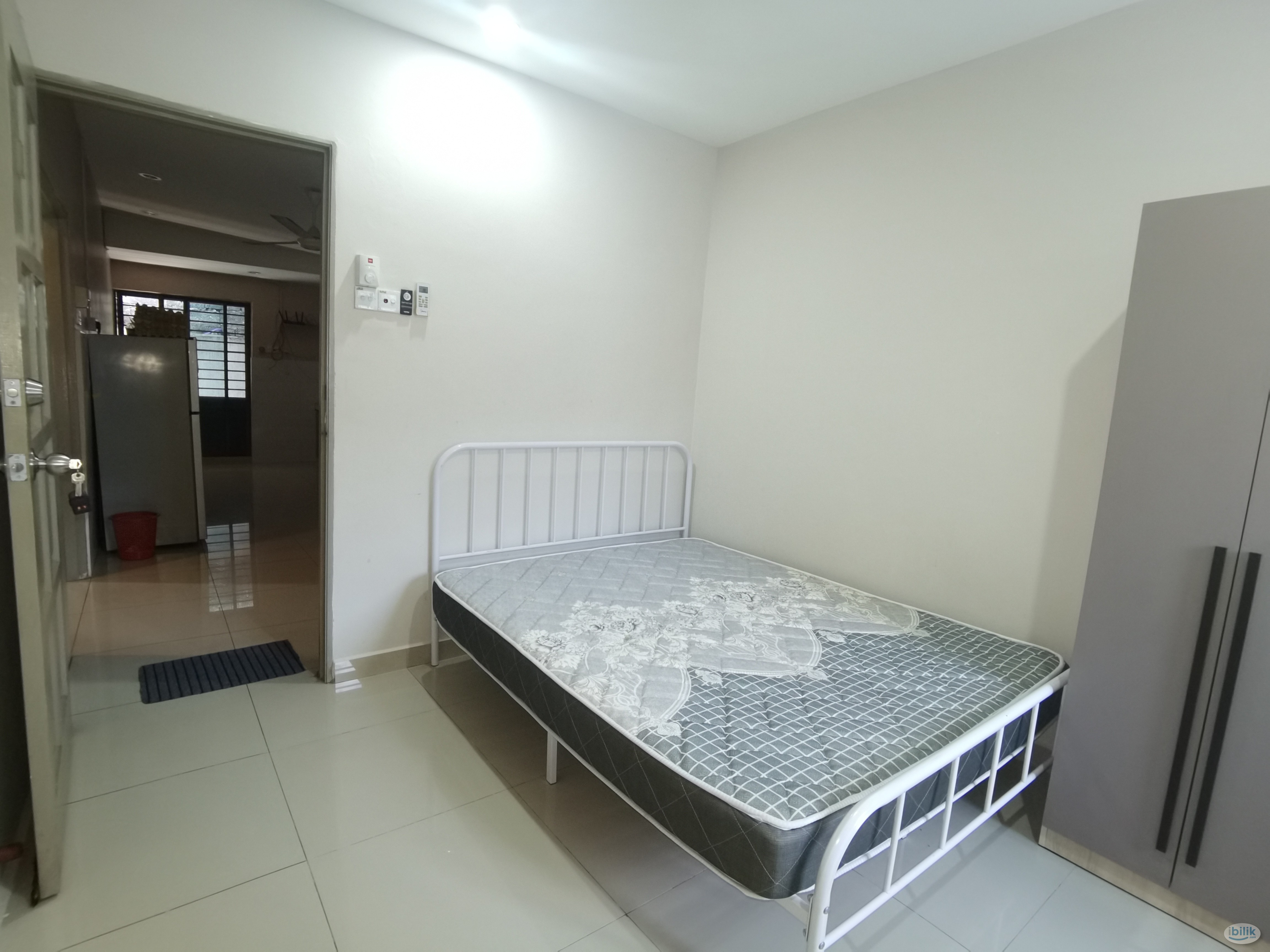 Available Now! Master Room at Kampung Tasik Permai, Ampang - Image 1