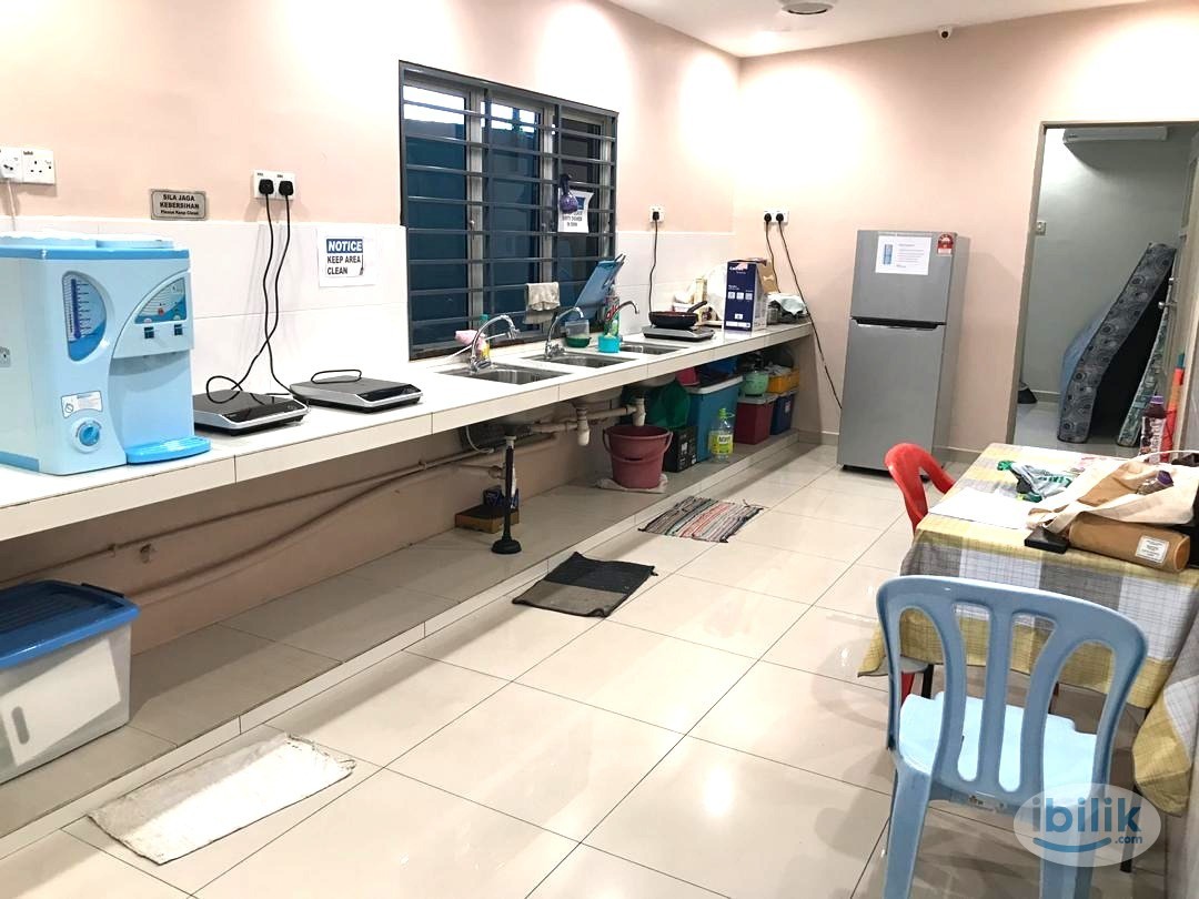 Available Now! Master Room at Kampung Tasik Permai, Ampang - Image 4