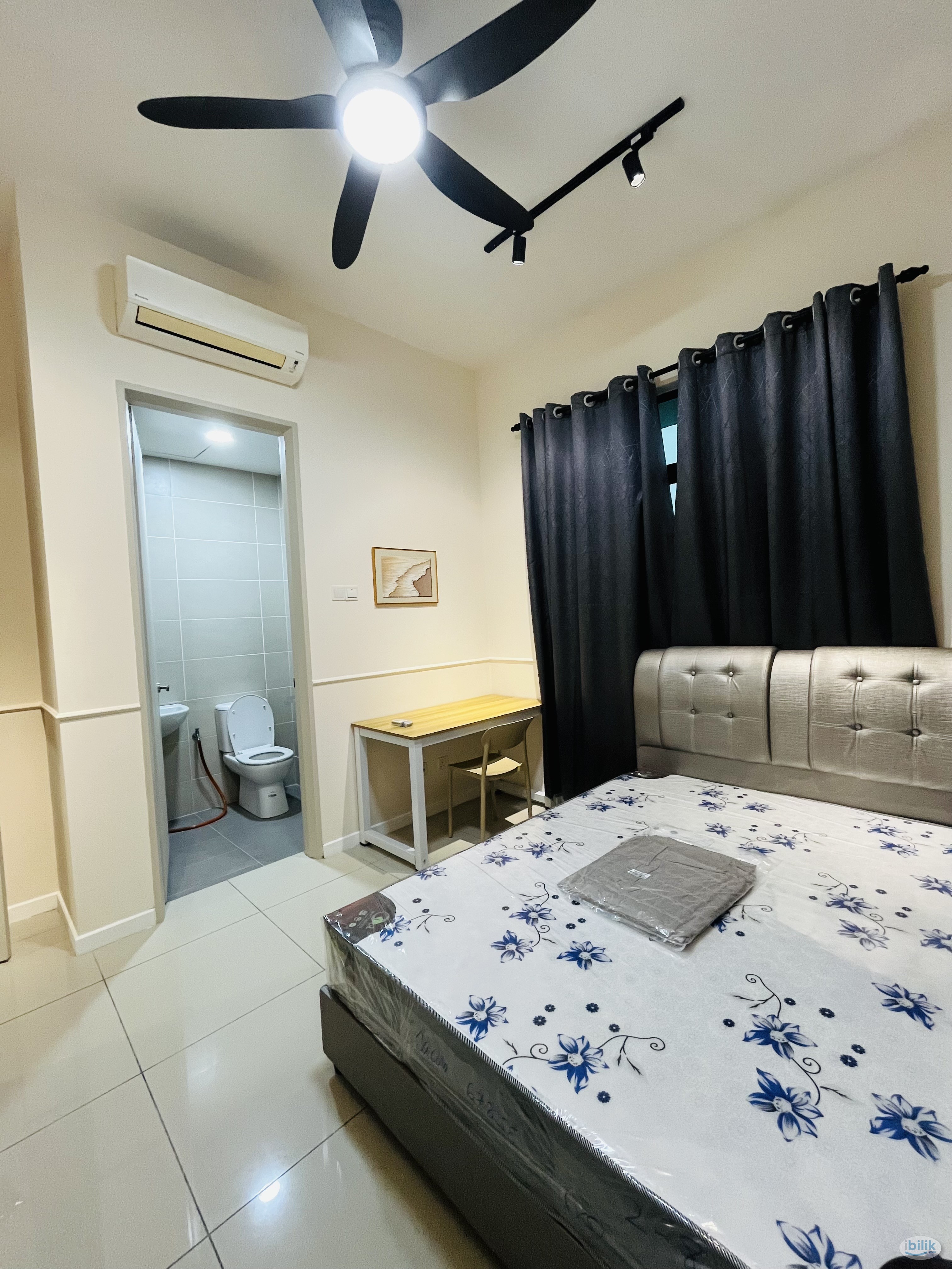 Private Master Room at Fortune Perdana Lakeside, Kepong - Image 2