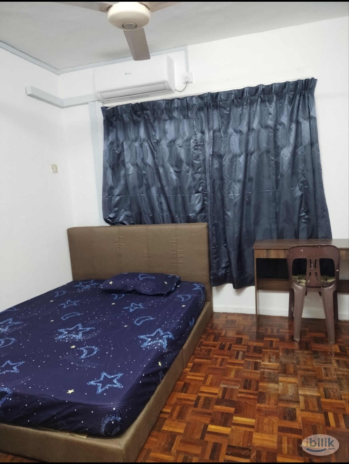 Middle Room at Melaka, Malaysia - Image 3