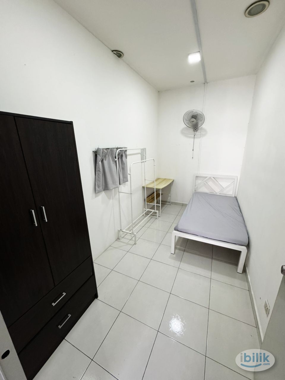 ‼️Single Room MOVE IN IMMEDIATELY‼️  Near To Setia city mall🛍️, Top Glove,Kossan , Hospital columbia🚑 Aman Perdana , sun - Image 1