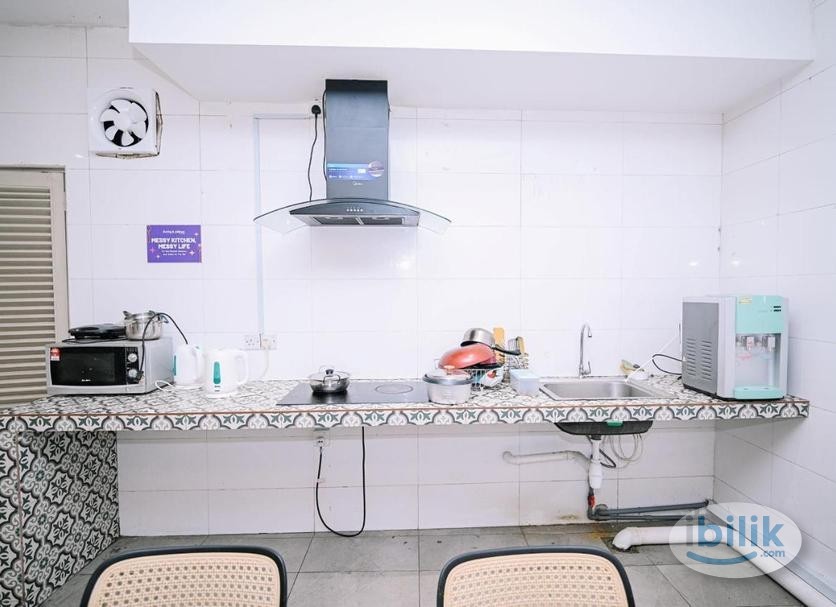 Middle Room at Adya - Image 3