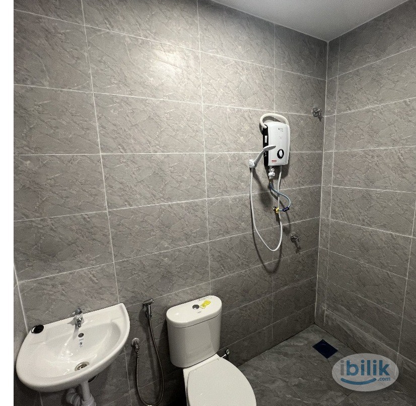 Master Room at OUG Parklane, Old Klang Road - Image 3