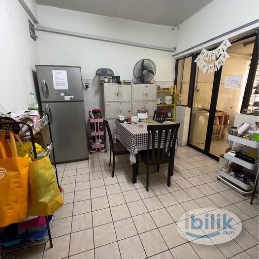 👧🏽BANDAR UTAMA FEMALE UNIT SINGLE ROOM FOR RENT 🤗 🔥MOVE IN IMMEDIATELY🌈TRUSTED AGENT🌈 - Image 4
