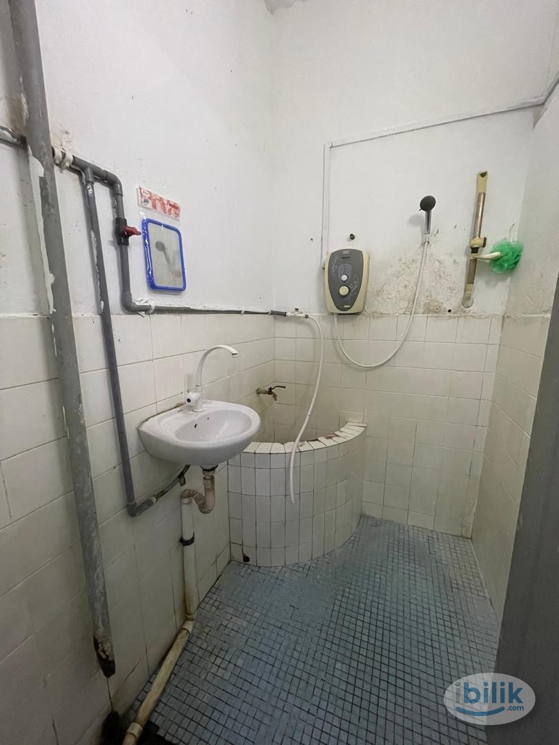 🎈SEKSYEN 17 BUDGET SINGLE BEDROOM FOR RENT 🤗 🔥MOVE IN IMMEDIATELY🌈TRUSTED AGENT🌈 - Image 4