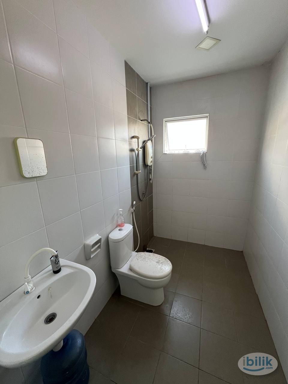 🏡【Single Room for Rent – Double-Storey Terrace House in Jenjarom】 - Image 3