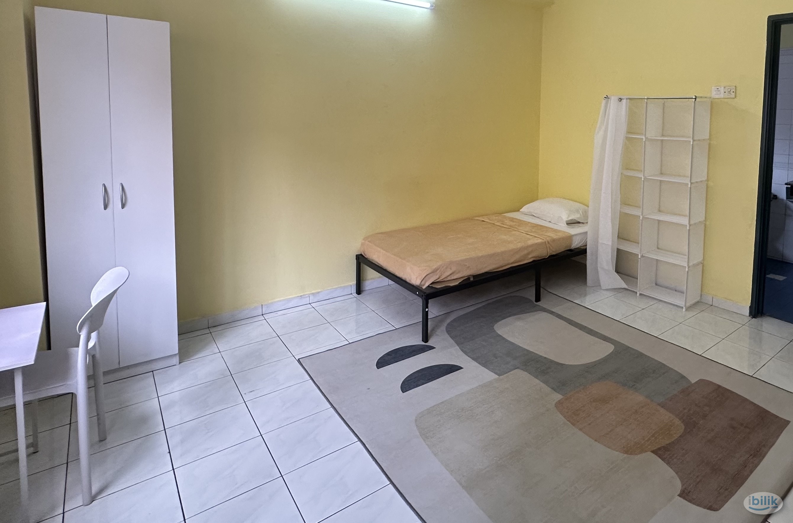 Master Room Female unit at Dinasti Klang, Klang Condo - Image 2