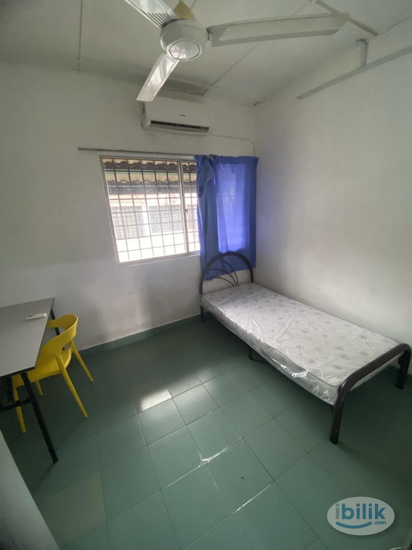Master Room WIth Private Bathroom😮💕Near Sunway Pyramid Mall 3 Min Only🔥Free Utilities🛜Immedietly Move In August & Septem - Image 1