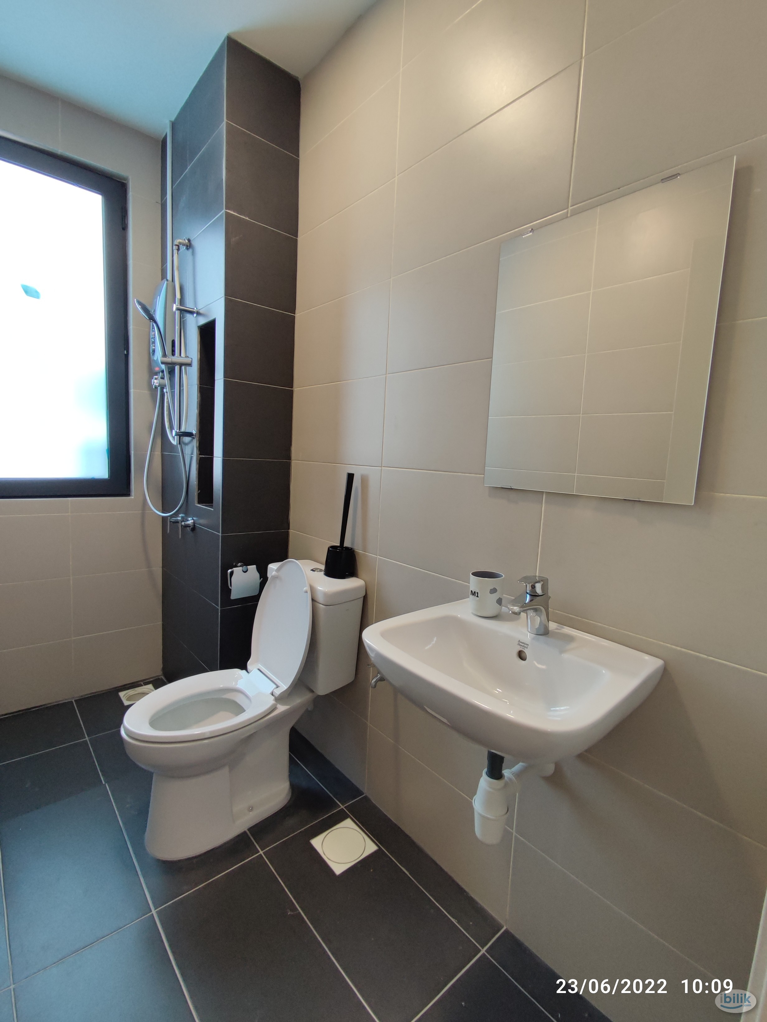 Single Room at Pacific Star, Petaling Jaya - Image 3