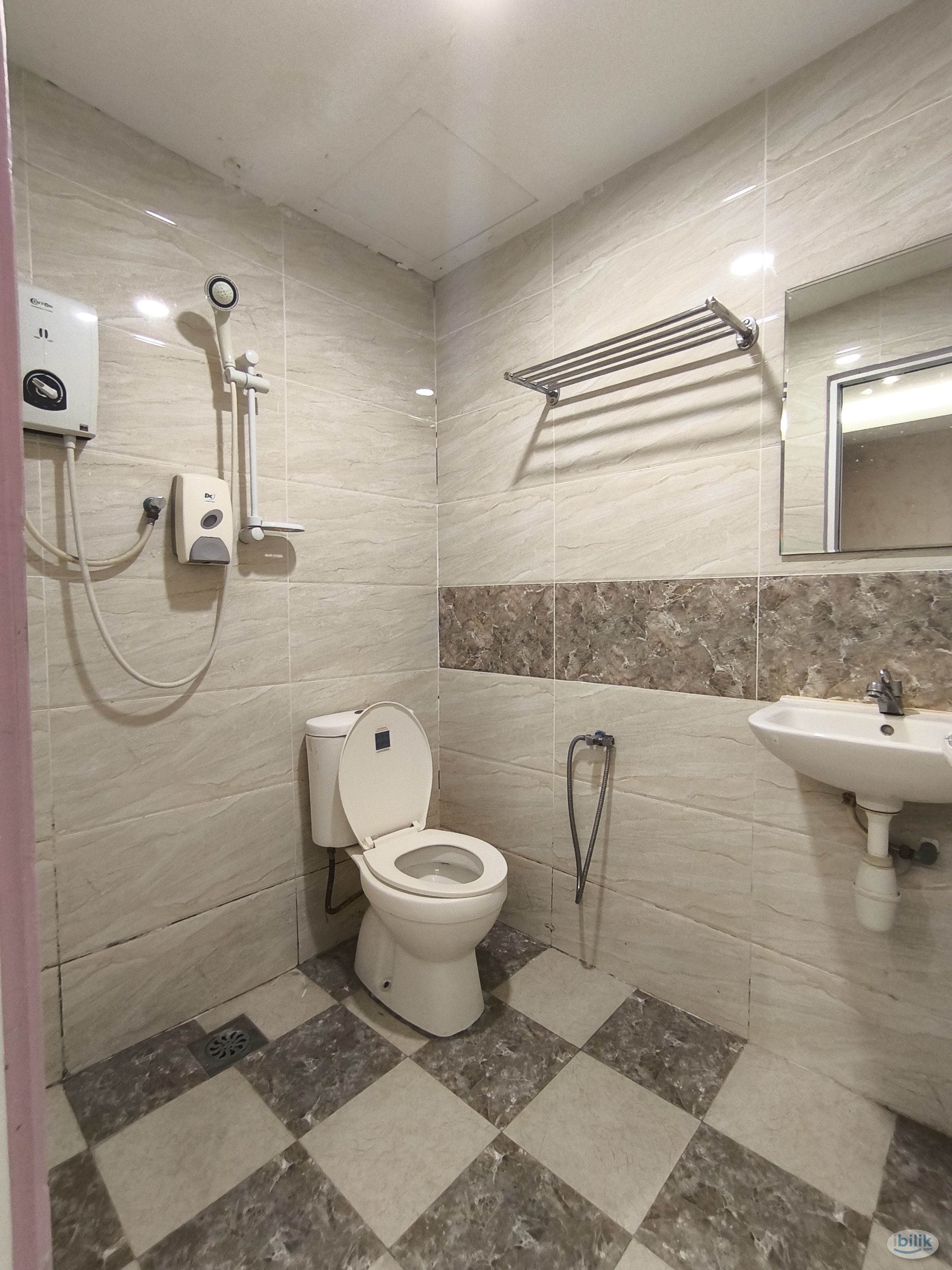 🔥Promo ZERO Deposit 🌟 Spacious Single Room 🛏️ | Co-Living 🏡 @ Q Inn, PJS 8 Bandar Sunway 📍✨ - Image 3