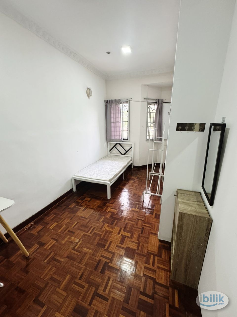 Bandar utama bu2/5 room for rent- immediately move in-low deposit - Image 1