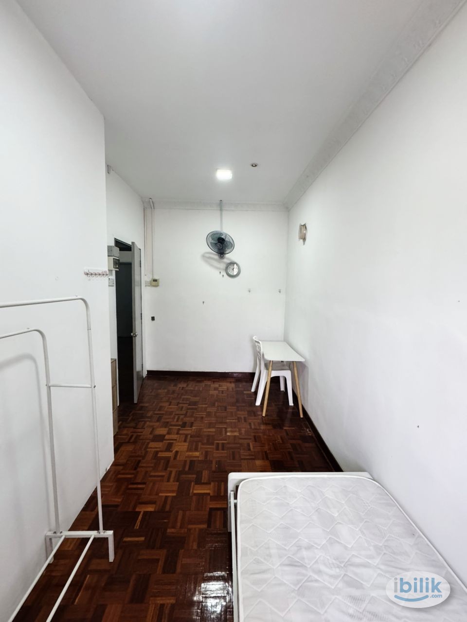 Bandar utama bu2/5 room for rent- immediately move in-low deposit - Image 2
