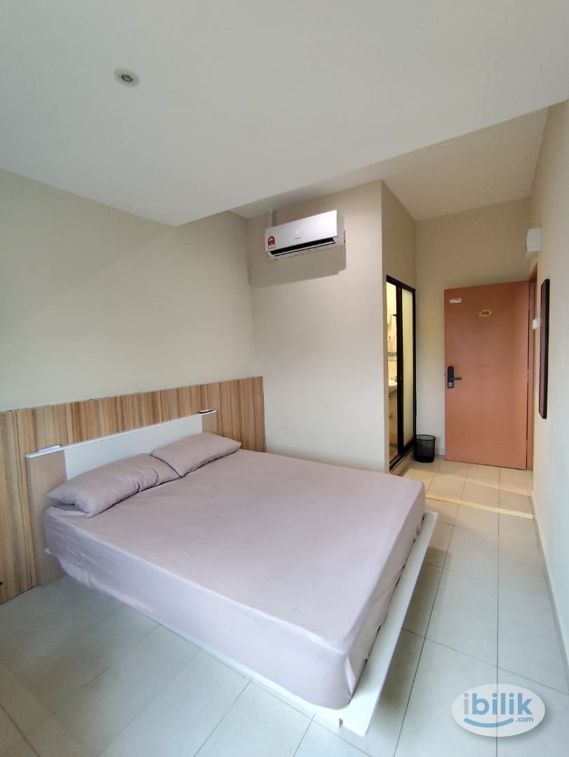 CO-LIVING MASTER ROOM LONG STAY HOTEL💕‼️🔥NEAR LRT SUBANG JAYA WALKING 5 MIN ONLY😊🛜FREE UTILITIES & WIFI💕MERDEKA PROMO‼️ - Image 2