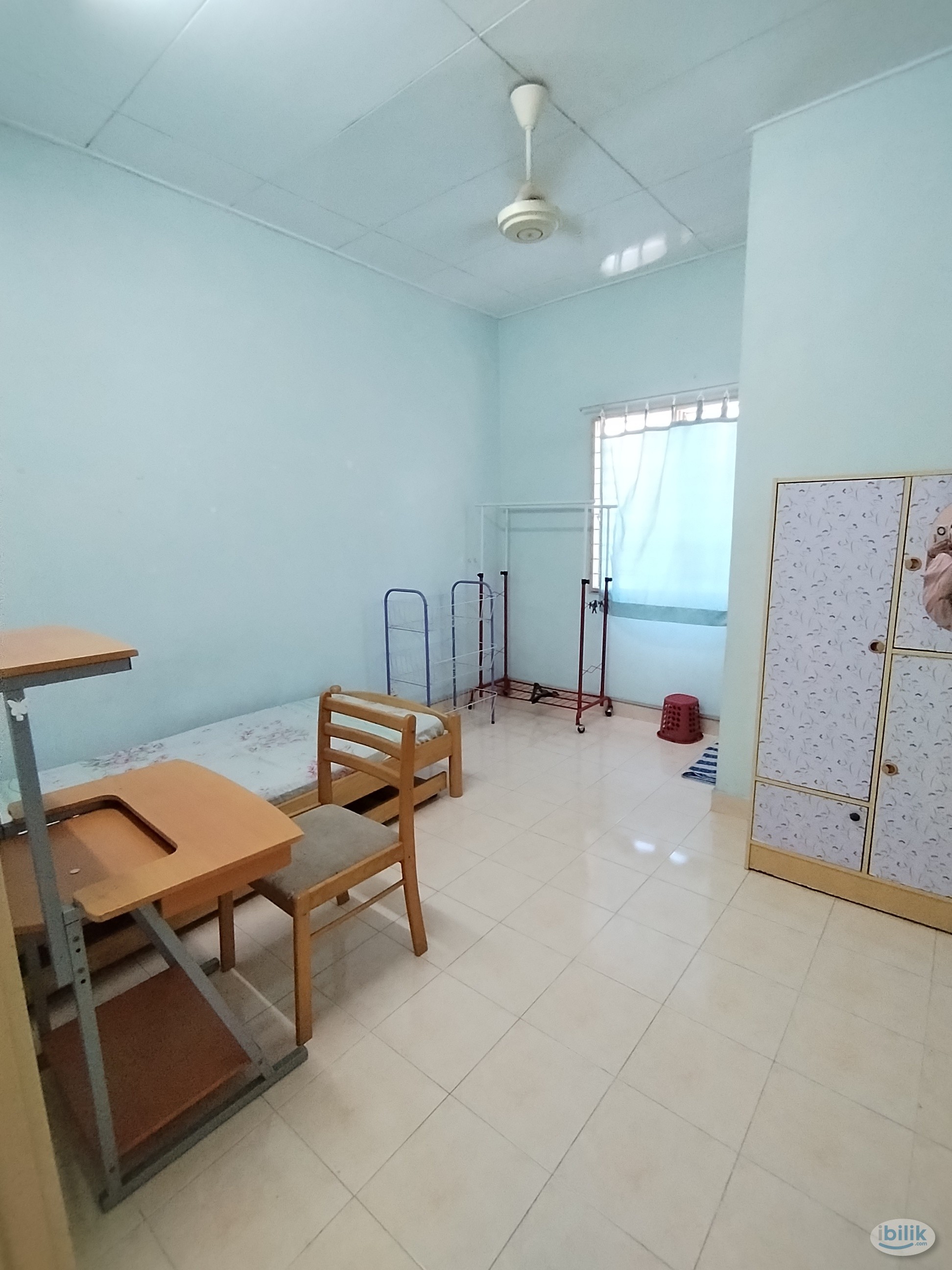 BM Fully Furnished include utilities and house cleaning - Image 1
