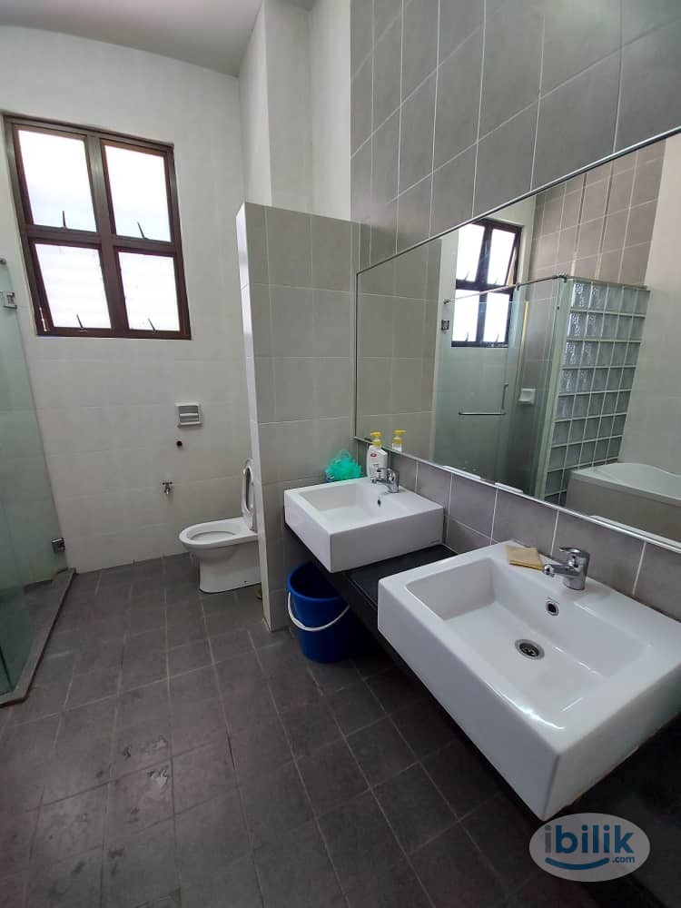 Single Room with Aircond @ Subang Bestari, Near to Kota Damansara KD Ara damansara,, Near to Help Campus , Near to Suban - Image 4