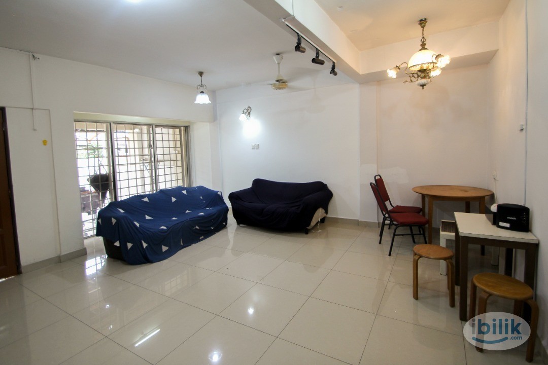 Medium Room with window & ac @ Bandar Sunway ，Near to BRT, Taylor , Monash , Inti, Subang Airport - Image 5