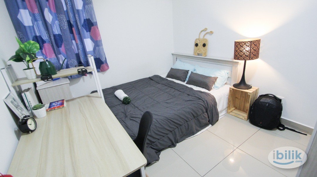 QUEENSIZE Room FANS ONLY @ LRT Ara Damansara, Next to Evolve Mall,Near to Subang Airport, KD - Image 1