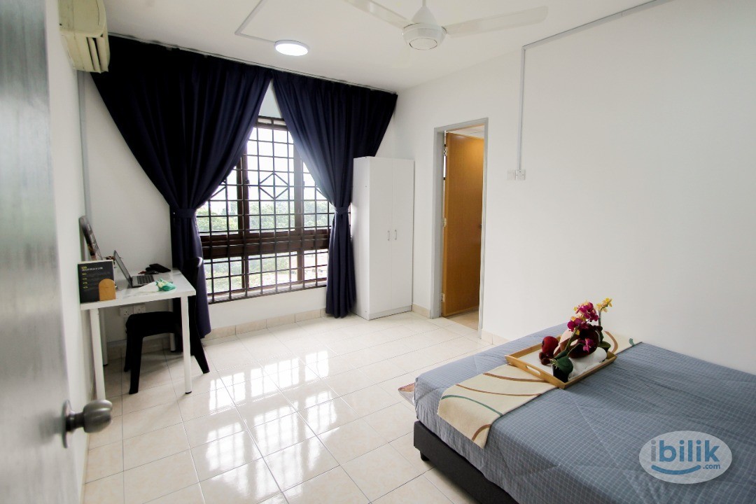 Female Unit walk to MRT !! Master Room @Kota Damansara MRT Surian,Ara Damansara , Shah Alam, Sungai Buloh - Image 3