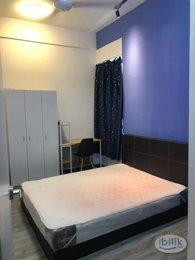 Balcony Queen bed share toilet @, Old Klang Road,Near Midvalley, Near KTM,Sri petaling , Kuchai Lama ,Bangsar - Image 1