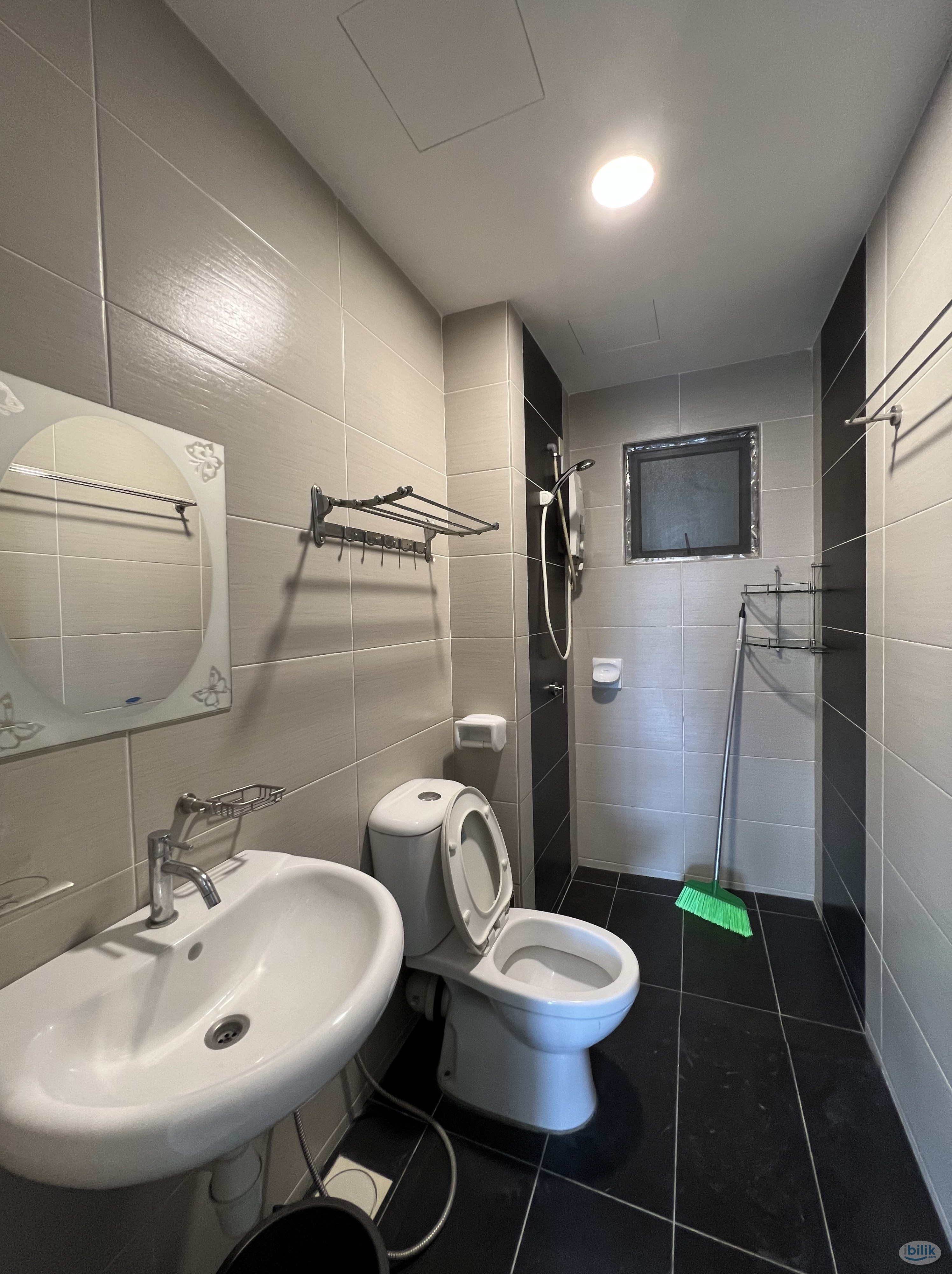 Single Room at Amaya Maluri, Cheras Maluri Aeon Near MRT LRT Sunway Velocity - Image 4