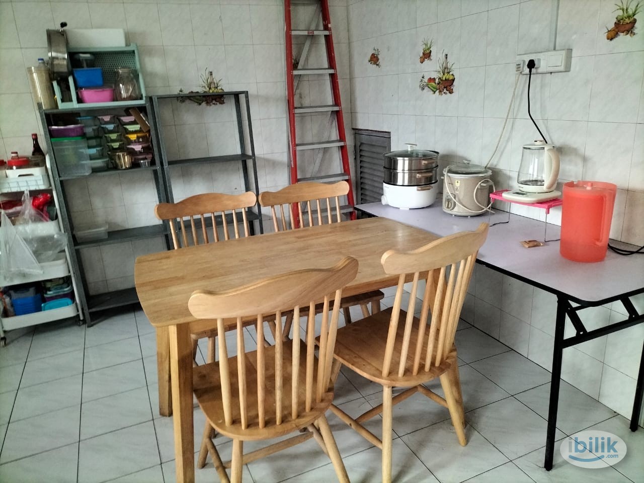 Master Room at Taman Klang Utama, Klang - Image 4