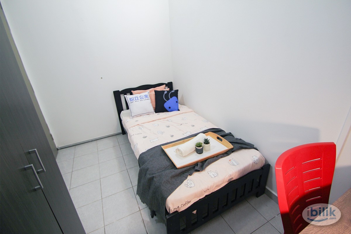 Single Room with window & ac @ Bandar Sunway ,,Near to BRT ,， Taylor , Monash , Inti, Subang Airport - Image 2