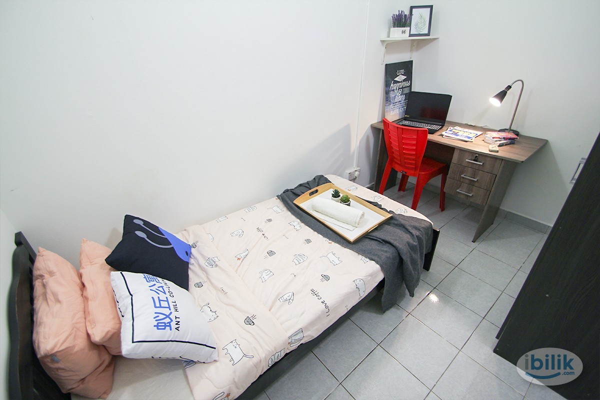 Single Room with window & ac @ Bandar Sunway ,,Near to BRT ,， Taylor , Monash , Inti, Subang Airport - Image 3
