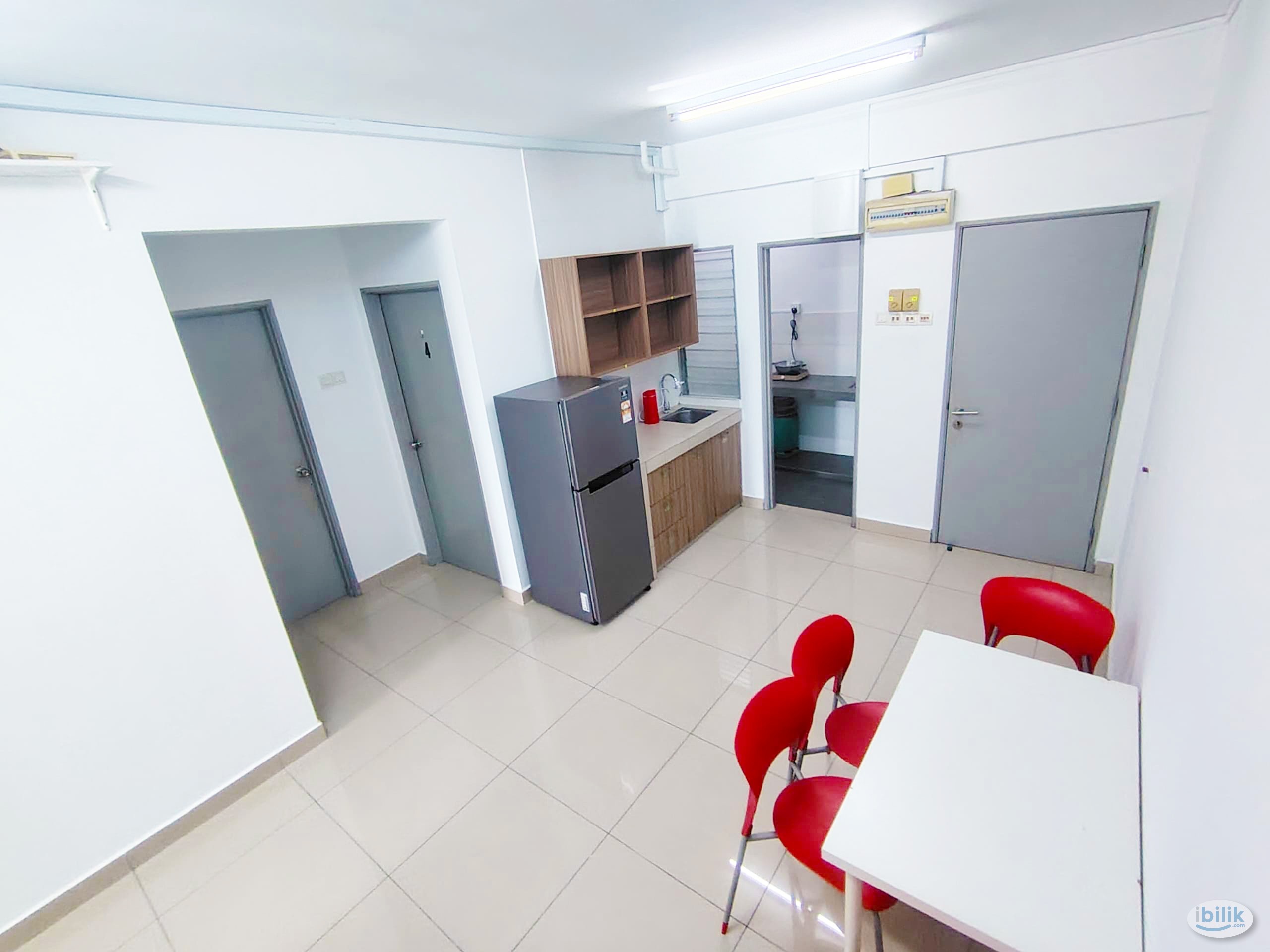 Walk to MRT !! Single Bed Room with A/C & Window @Kota Damansara，, Segi College， - Image 4