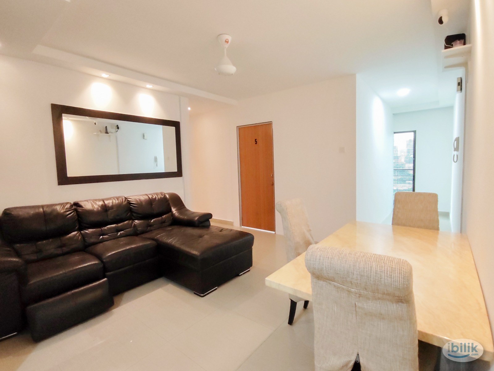 Single Bed Room with A/C & Window @ OKR , Near to Midvalley , Bangsar - Image 3