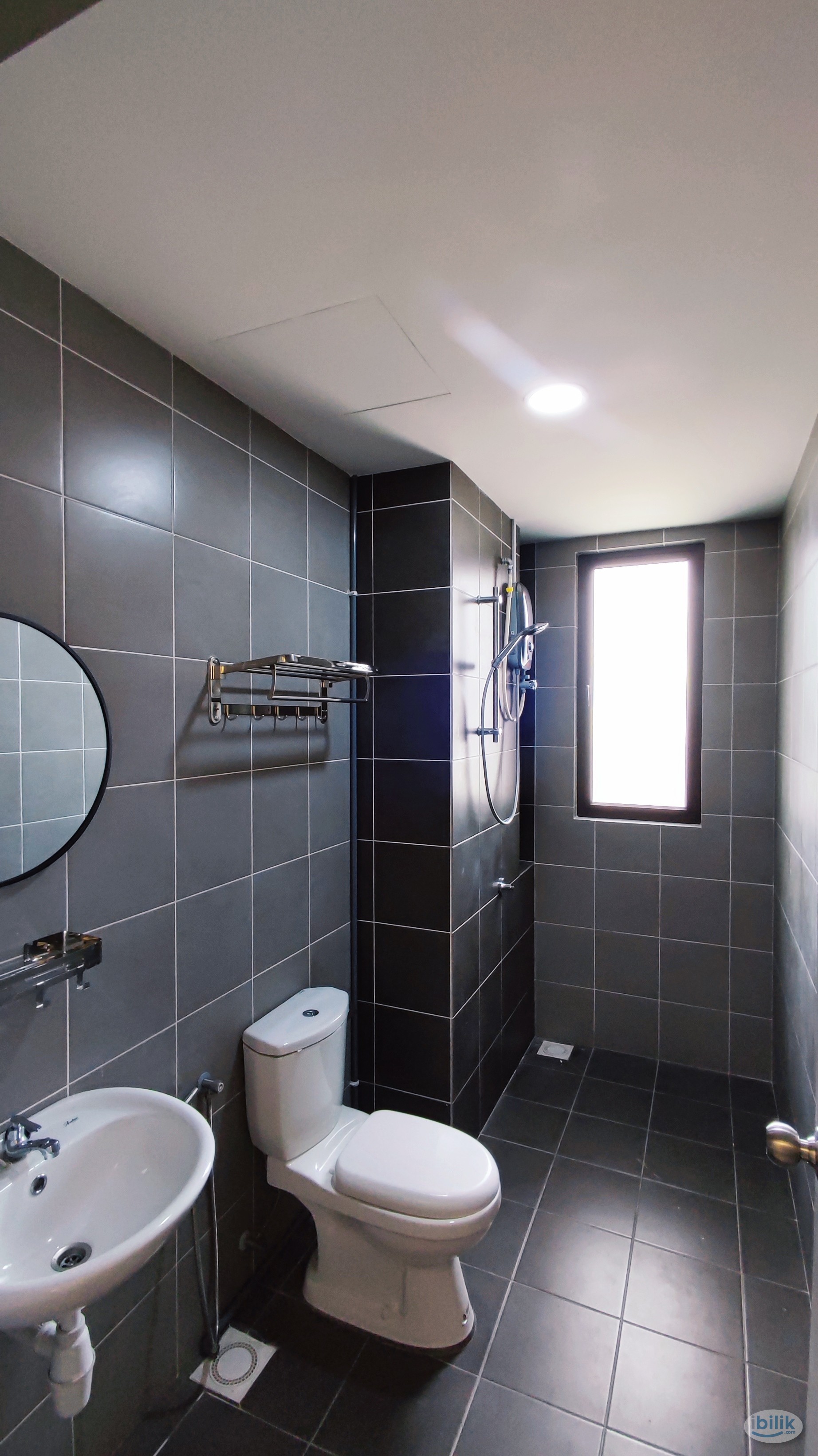 (Mixed Gender Unit) Middle Room at Netizen Residence, Bandar Tun Hussein Onn - Image 3