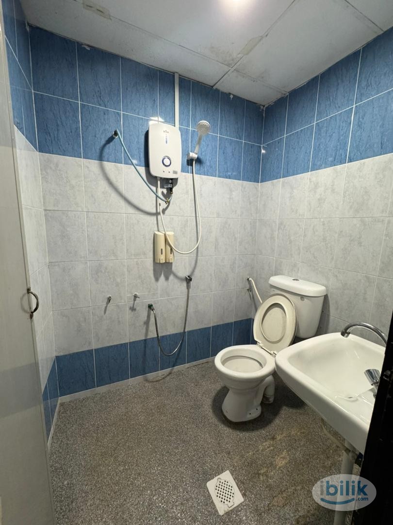🔥10 Min to CIQ 🔥- Affordable room, fully furnished, ATTACHED private toilet and NO Deposit needed🥰🌟 - Image 2