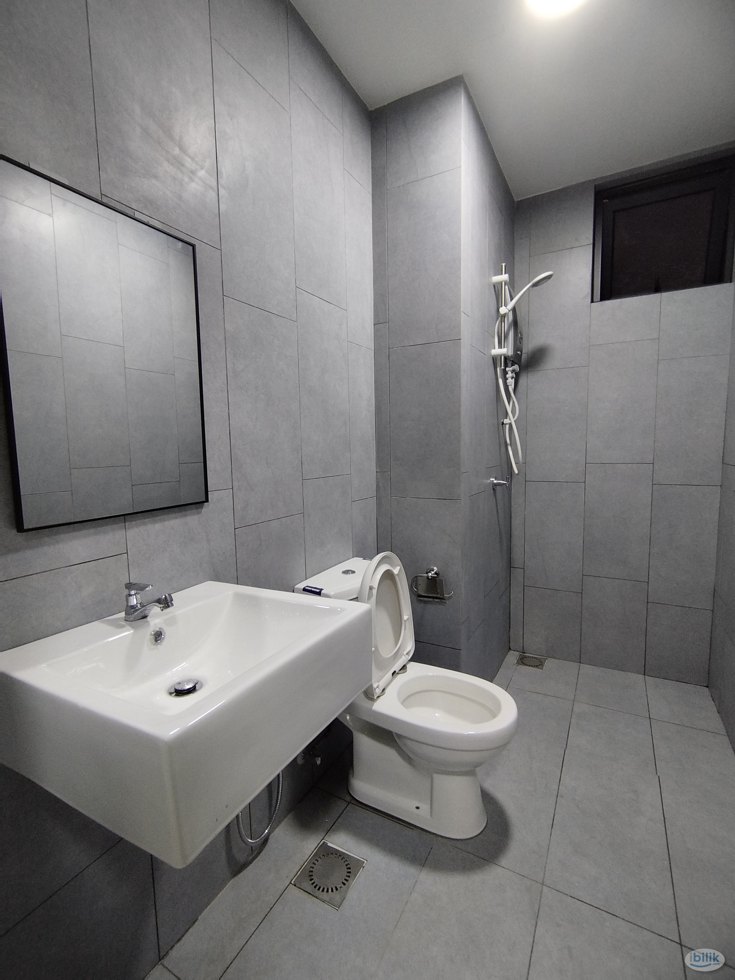 Single Room at M Vertica KL City Residences, Cheras - Image 1